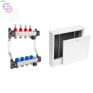 KAN-therm Rozdzielacz InoxFlow UFST 4 obwody + Szafka natynkowa SWNE-4 585x350x110mm
