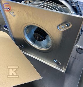 VENTURE INDUSTRIES RF/2 200 Wentylator dachowy 8.8kg 0.4x0.4x0.3m